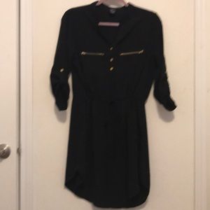 Adorable little black dress.